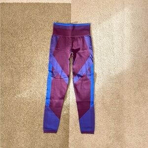 VICTORIAS SECRET PINK Women’s Purple and Cobalt Blue Sporty Workout Leggings